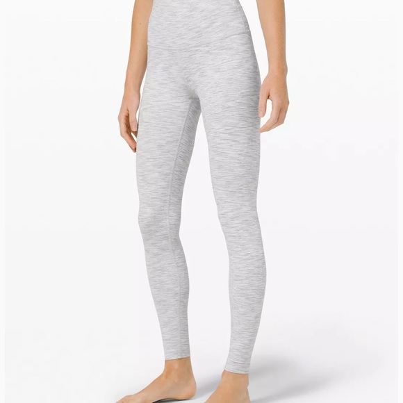 Meet your Posher, Jessica - Picture 2 of 3